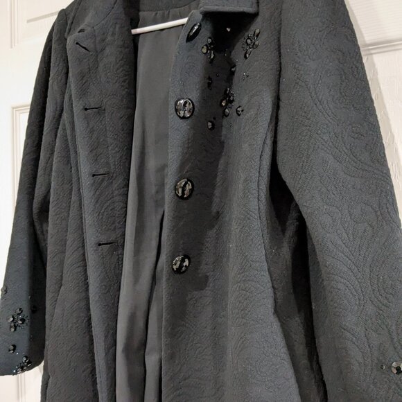 Chico's Women's Beaded Coat Black Size 1 (Small), Textured Pattern, Pleated Back - Picture 4 of 15